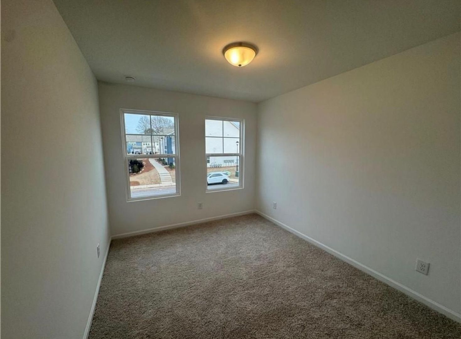 Building Photo - 5536 Highland St