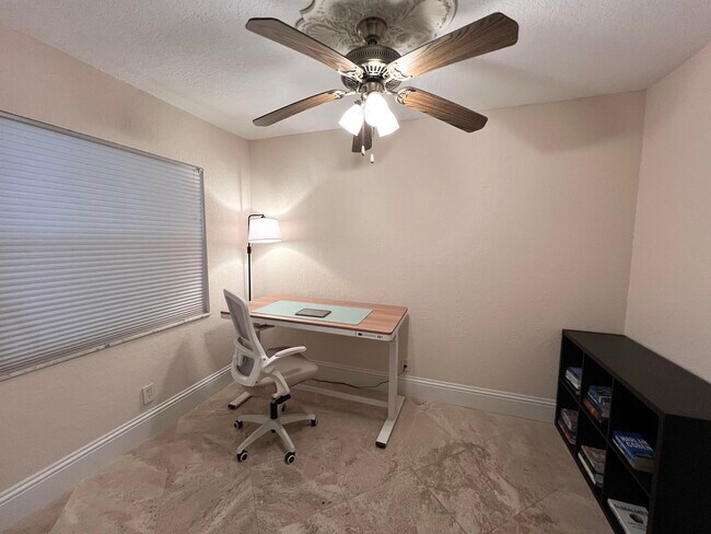 Building Photo - 3580 S Ocean Blvd