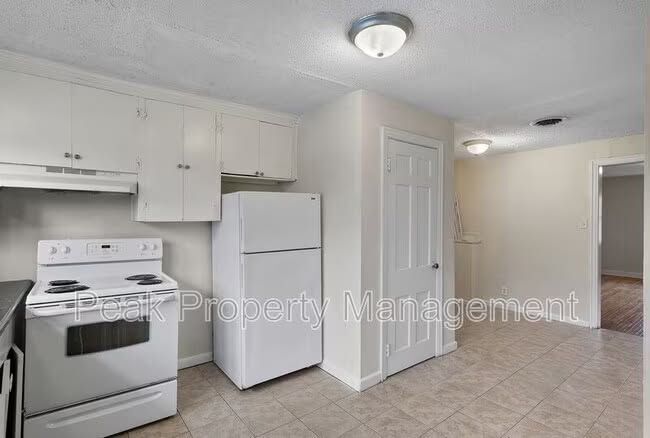 Building Photo - 4913 Chamberlayne Ave
