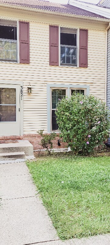 Primary Photo - 3821 Water Drop Ct