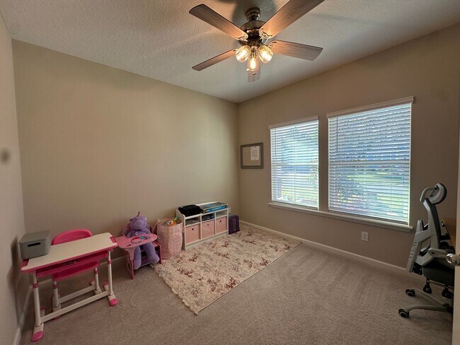 Building Photo - Spacious Home in Growing Area of St Johns County
