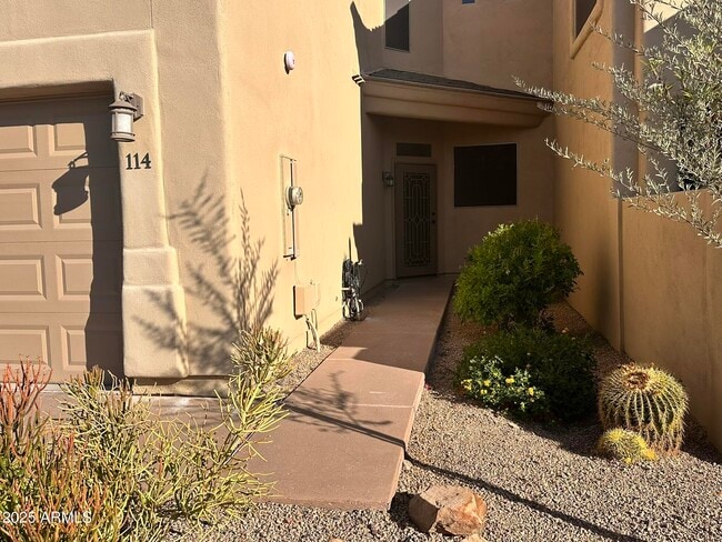 Primary Photo - 11022 N Indigo Dr