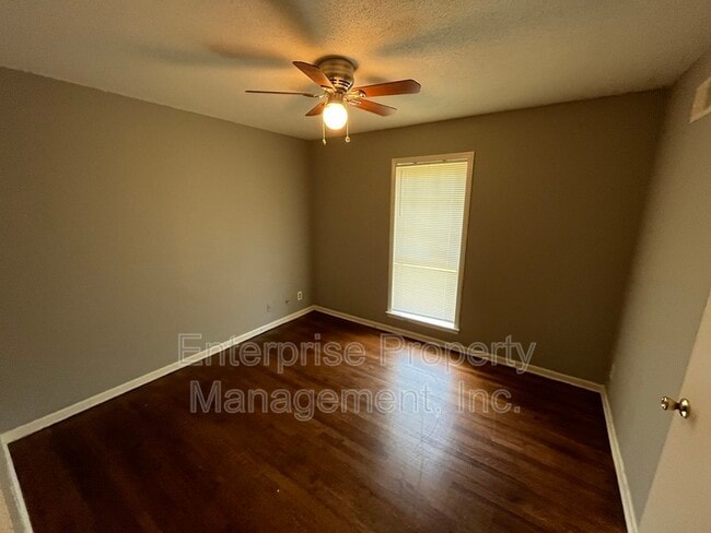 Building Photo - 5254 Haleville Rd