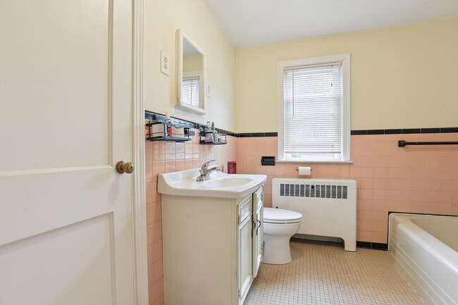 Building Photo - 1110 Trout Brook Dr