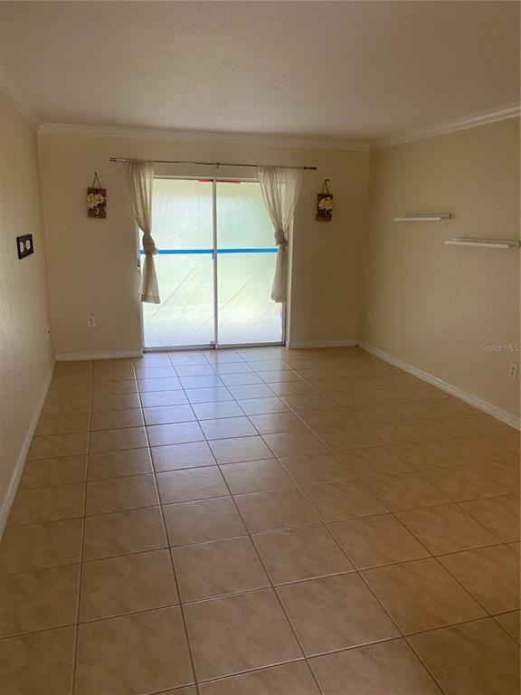 Building Photo - 924 La Costa Cir