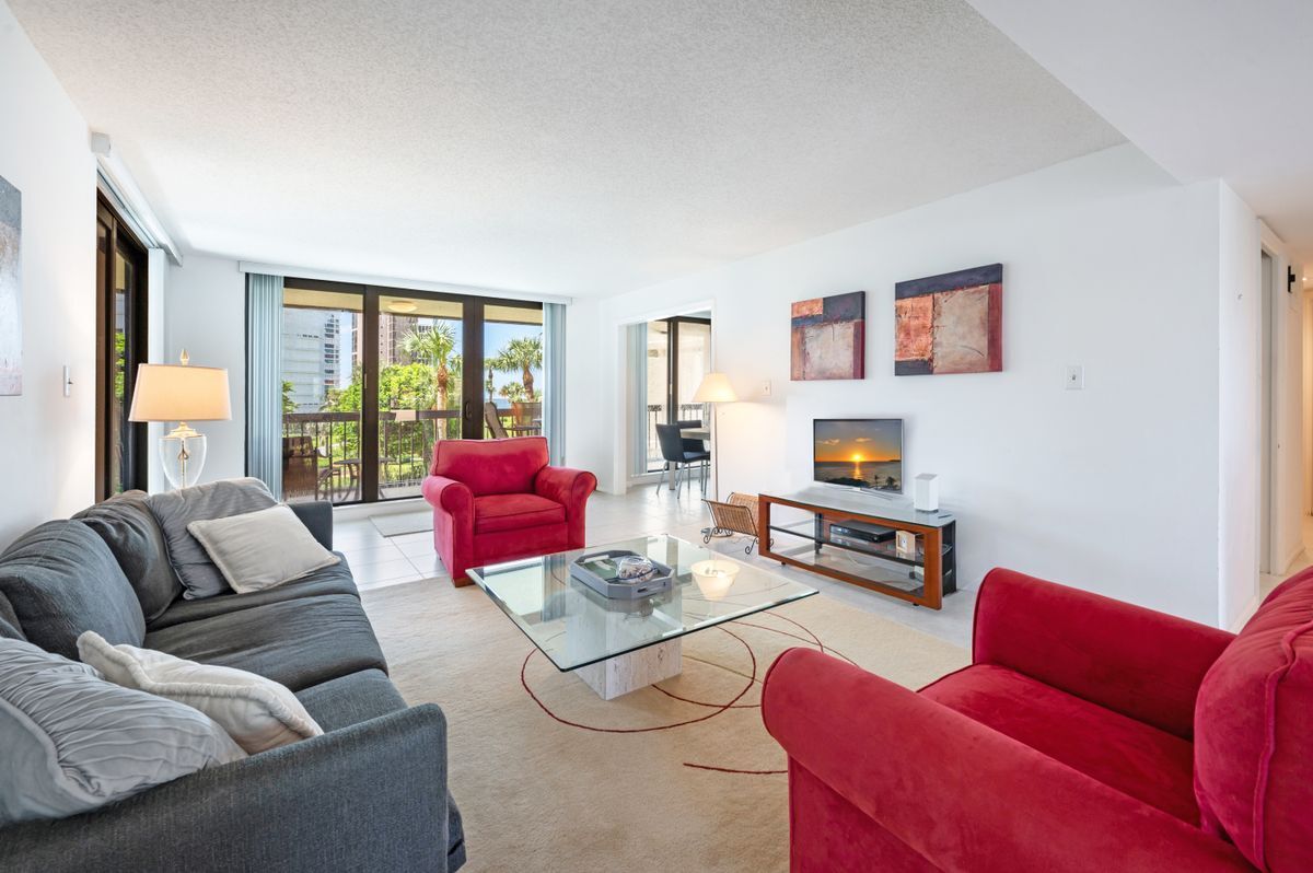 Building Photo - 4551 Gulf Shore Blvd N