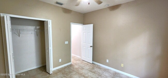 Building Photo - 3837 Mt Carmel Ln
