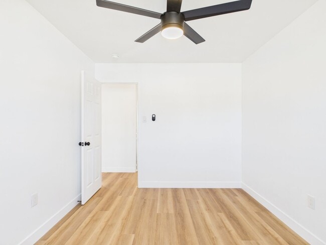 Building Photo - 3257-59 Luna Ave