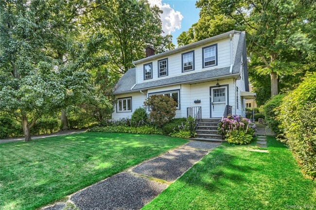 Primary Photo - 28 Chester Pl