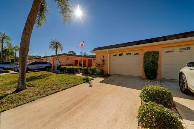 Building Photo - 170 Boca Ciega Point Blvd S