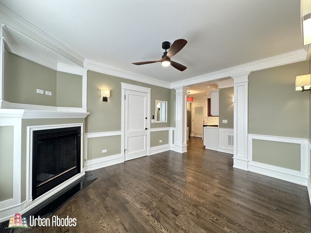 Building Photo - 1406 W Cornelia Ave