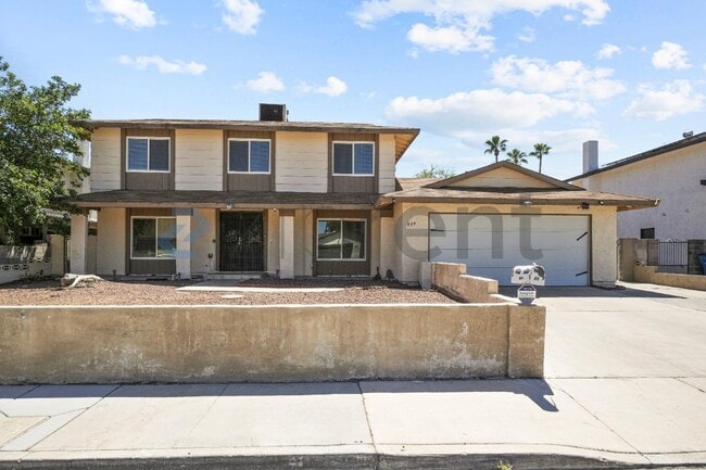 Building Photo - 899 Monika Way