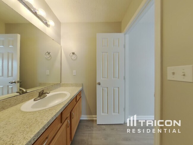 Building Photo - 4333 Jillian Dr
