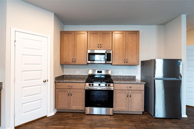 Building Photo - 11513 Murano Dr