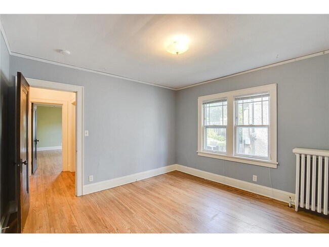 Building Photo - 5008 Morgan Ave S