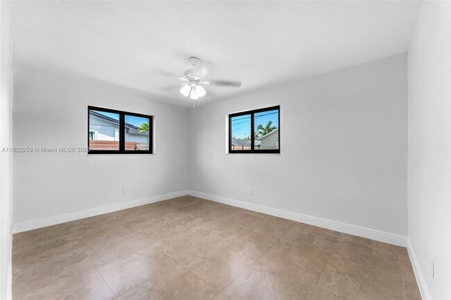 Building Photo - 9140 SW 45th Terrace