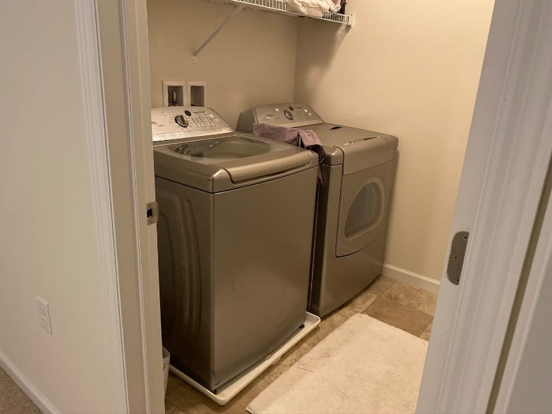 Building Photo - 114 Morefield Wy