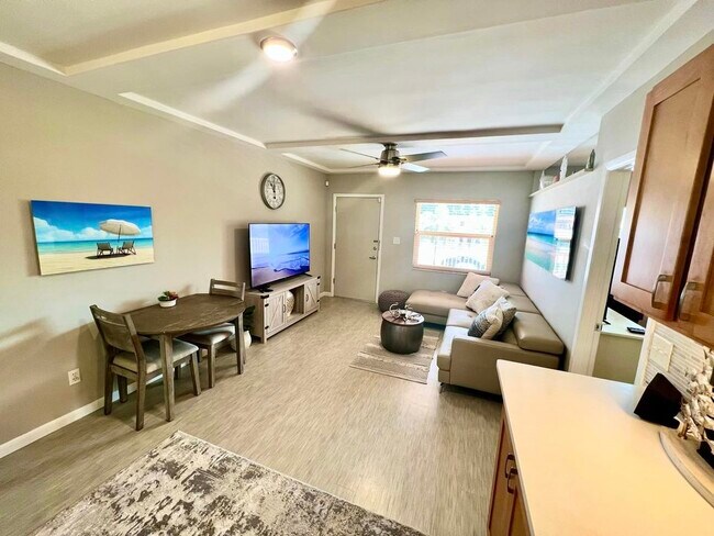 Building Photo - 2590 First St