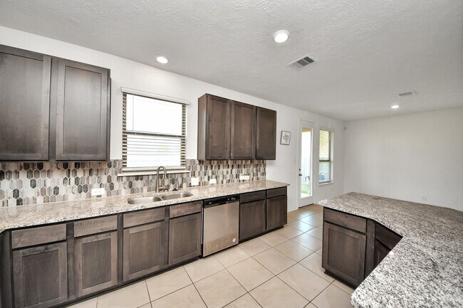 Building Photo - 23434 Stahl Creeks Ln