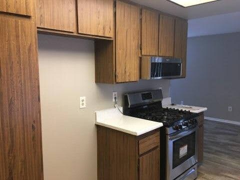 Building Photo - 43707 Nathan Dr