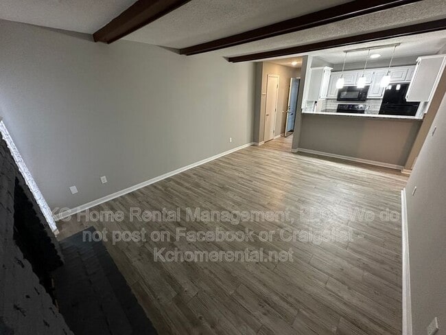 Building Photo - 12013 W 58th Pl