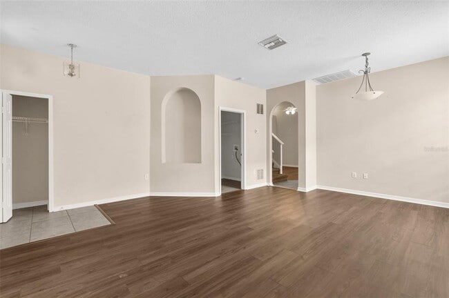 Building Photo - 10723 Eveningwood Ct