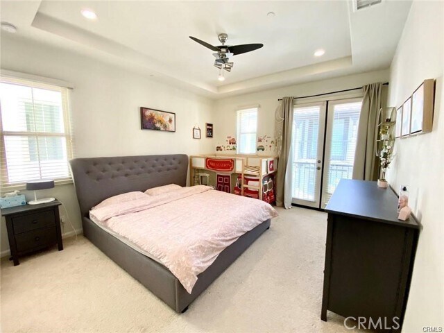 Building Photo - 62 Emerald Clover