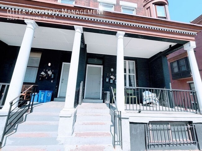 Building Photo - 2829 W Oxford St