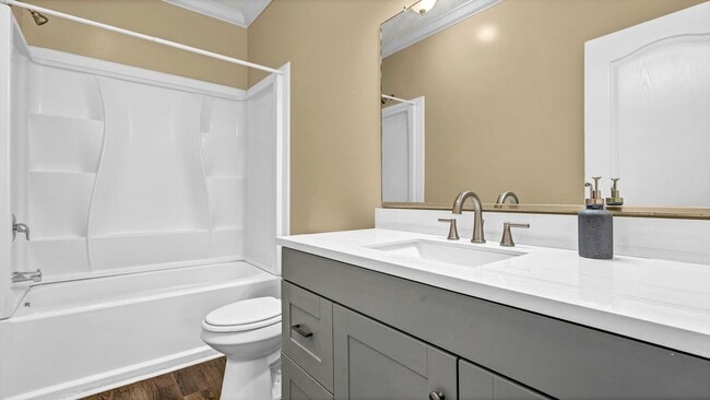 Building Photo - Spacious 3-Bedroom Home with Recent Upgrad...