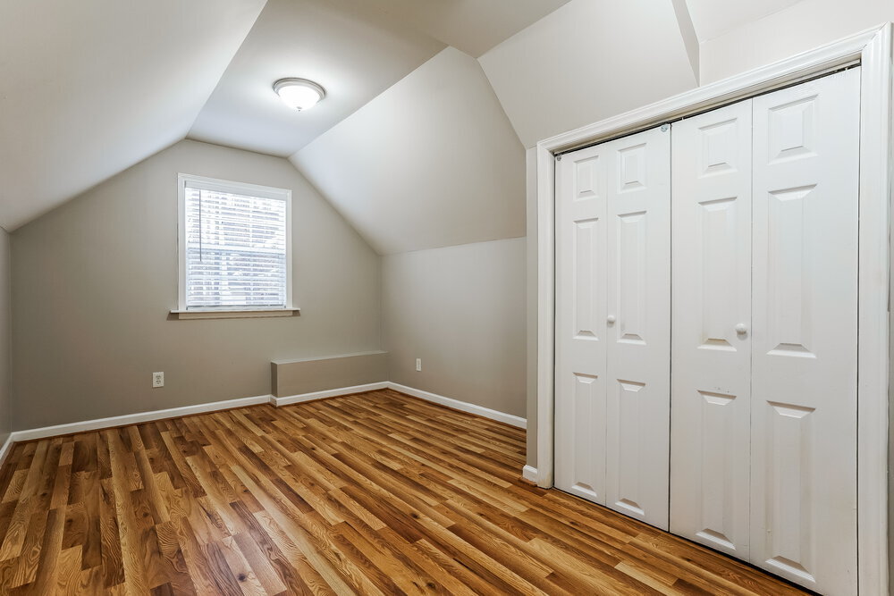 Building Photo - 103 Dwelling Pl