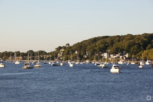 Building Photo - Fairfield Northport Harbor