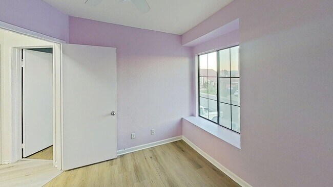 Building Photo - 15711 Shadow Mountain Ln