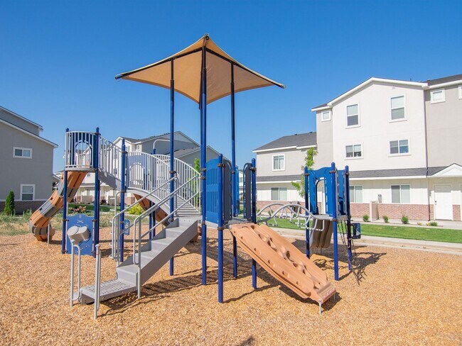 Building Photo - Laguna Farms in Nampa