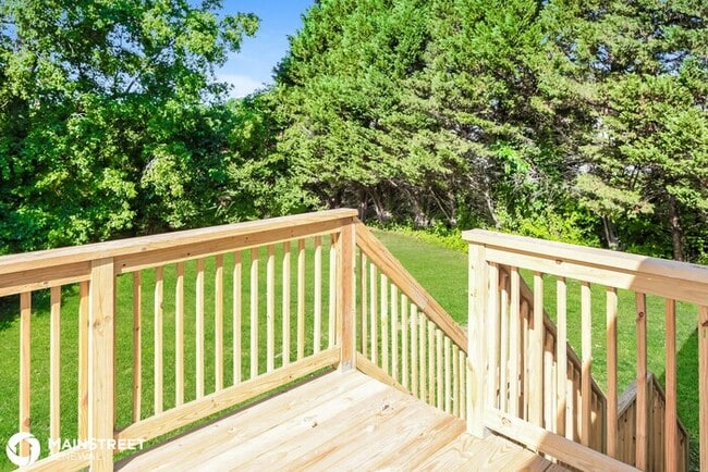 Building Photo - 402 Triumphant Rd