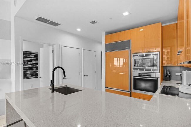 Building Photo - 6799 Collins Ave