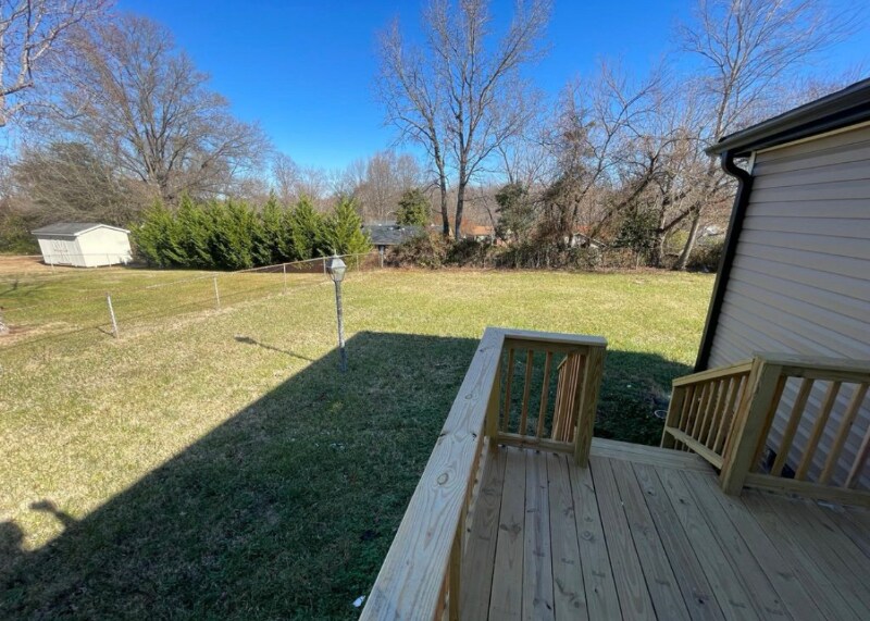 Building Photo - 1514 Glenridge Rd