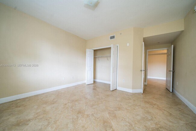 Building Photo - 15015 Michelangelo Blvd