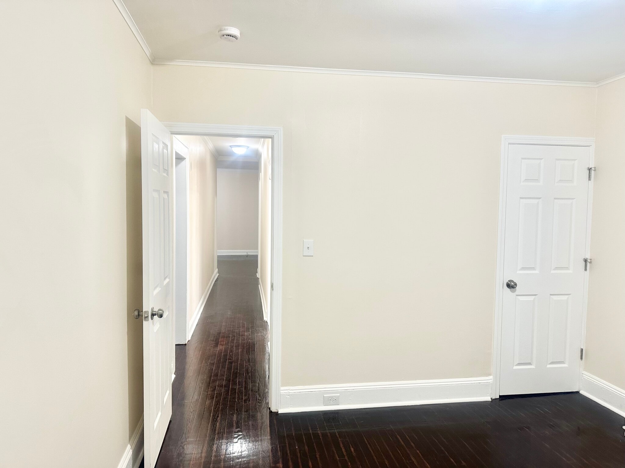 Building Photo - 69 Tremont Ave