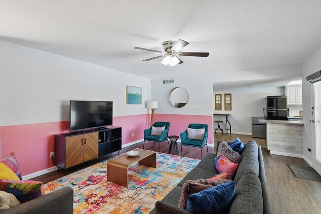 Building Photo - 3381 Sam Rayburn Run