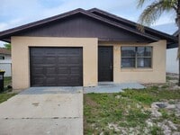Building Photo - Two-Bedroom Home with Bonus Room in Winter Haven