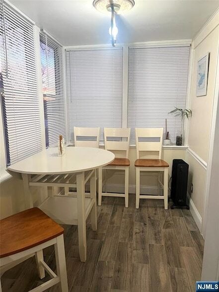 Building Photo - 31 Hedden Terrace