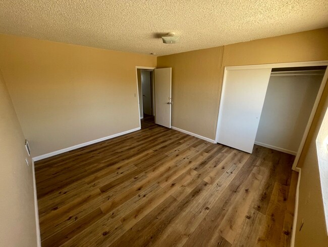 Building Photo - Cozy 3-Bedroom Home Near 29 Palms Base & J...