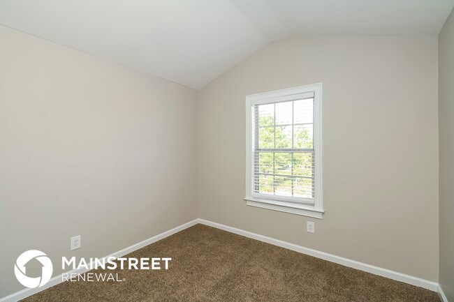 Building Photo - 6373 Flat Rock Ln