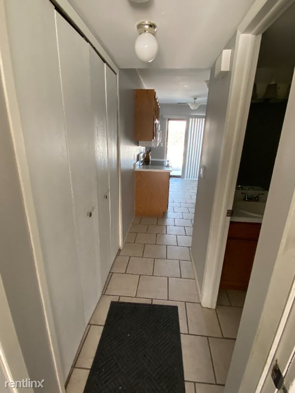 Building Photo - 2 br, 1.5 bath House - 50070 S Benny Ct