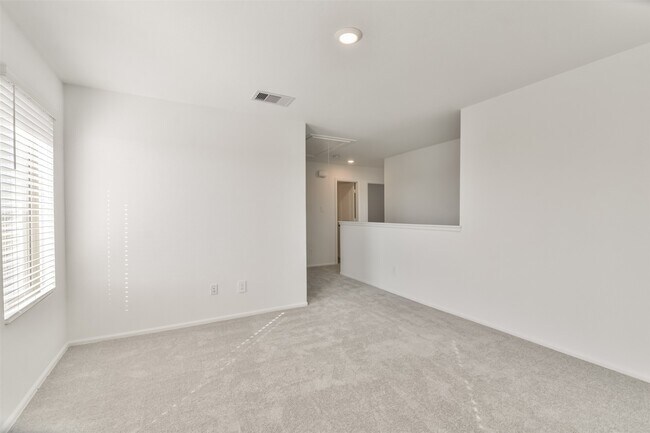 Building Photo - 18927 Jasper Rdg Dr