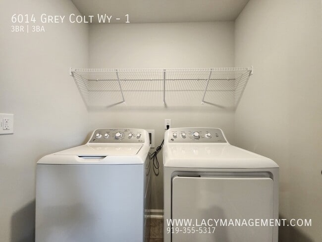 Building Photo - 6014 Grey Colt Wy