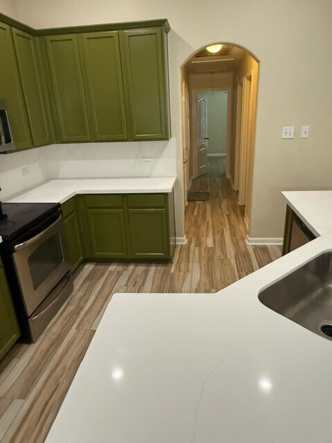 Building Photo - 6123 Plantation Forest Dr