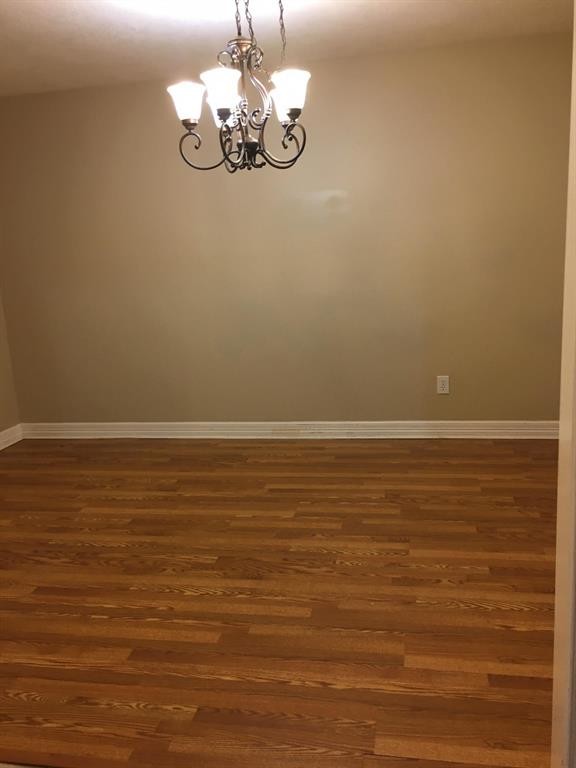 Building Photo - 2715 Abbey Field Dr