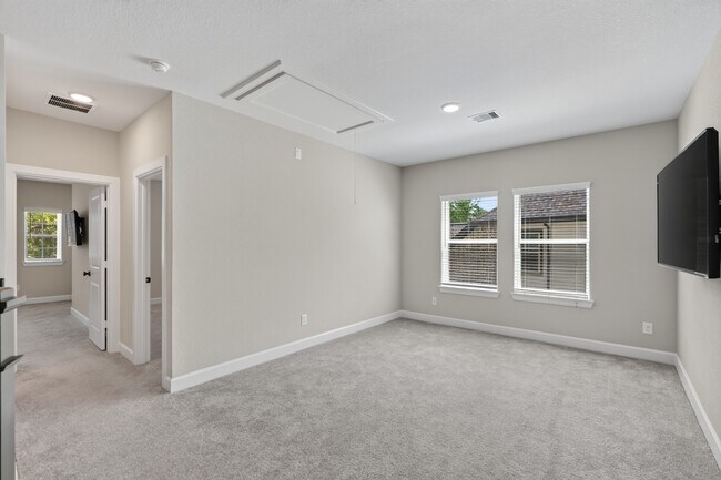 Building Photo - 231 Painters Ridge Ct