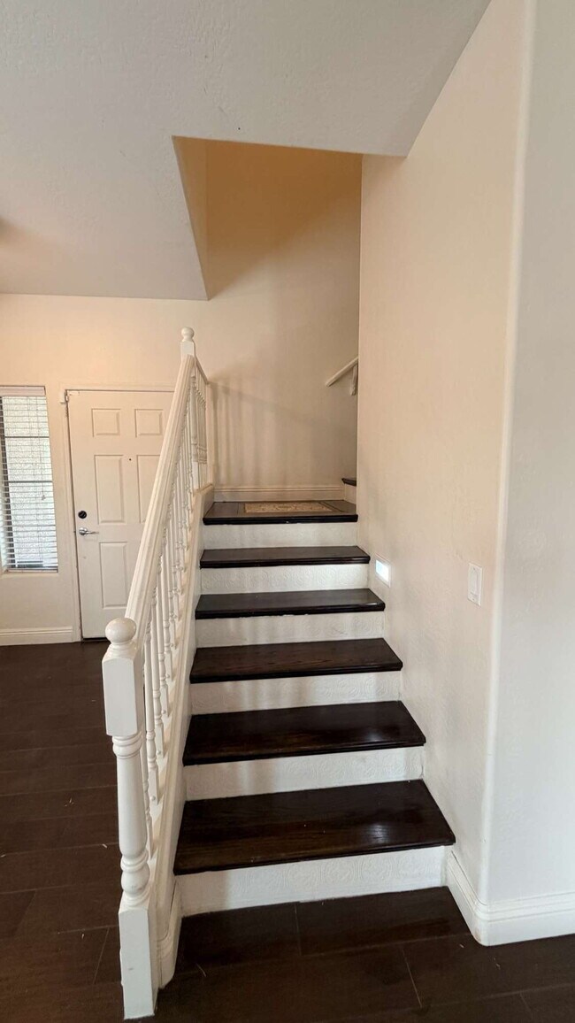 Building Photo - 18175 N Cook Dr